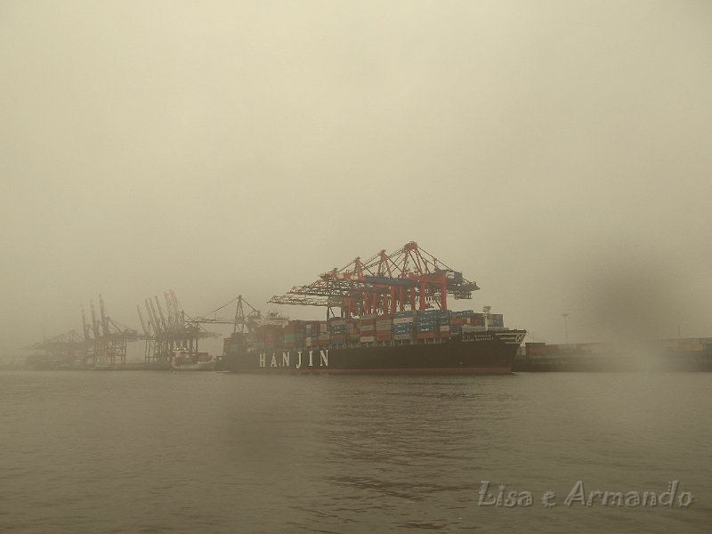 amburgo-giro in barca559.JPG